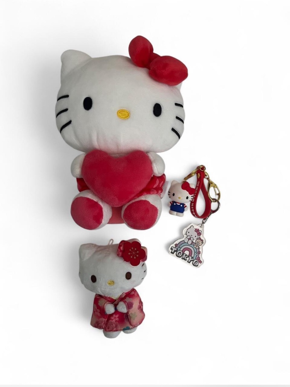 Hello Kitty White and Red Plush Set with Heart and Keychains
